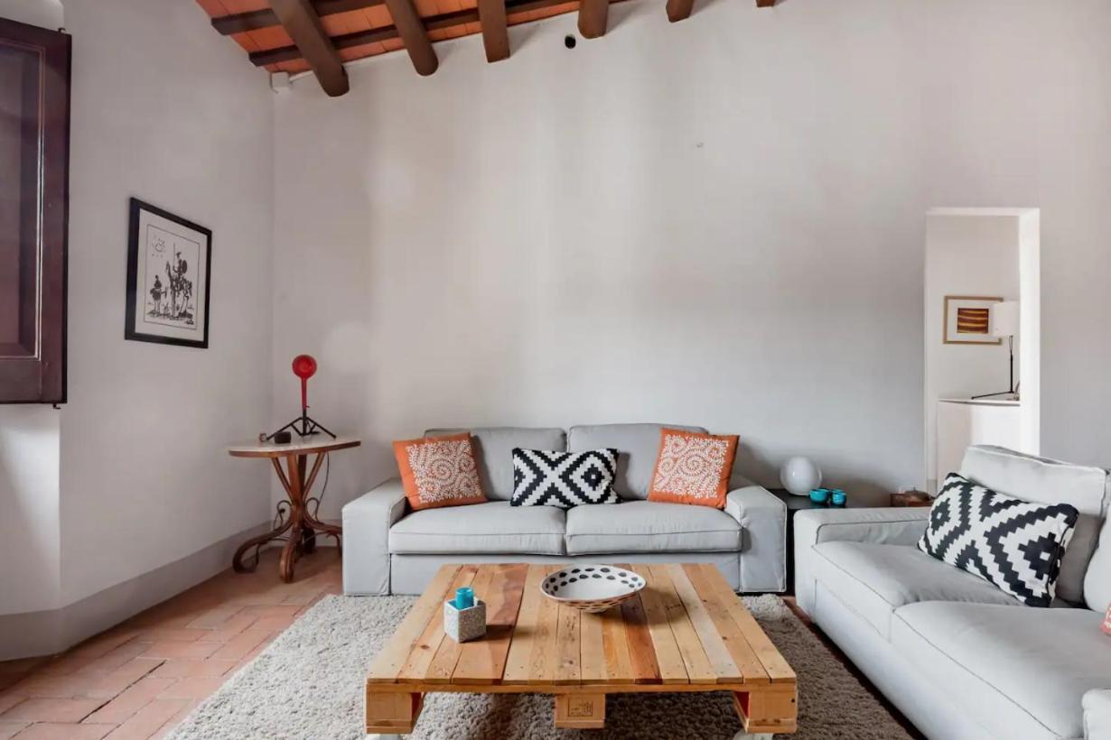Can Rovira - Stunning Neoclassical Mansion, Just 20 Min Drive From Barcelona City Center, Ideal For Groups And Families Алейя Екстериор снимка