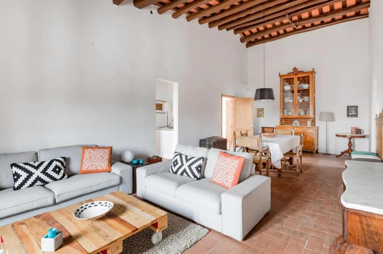 Can Rovira - Stunning Neoclassical Mansion, Just 20 Min Drive From Barcelona City Center, Ideal For Groups And Families Алейя Екстериор снимка