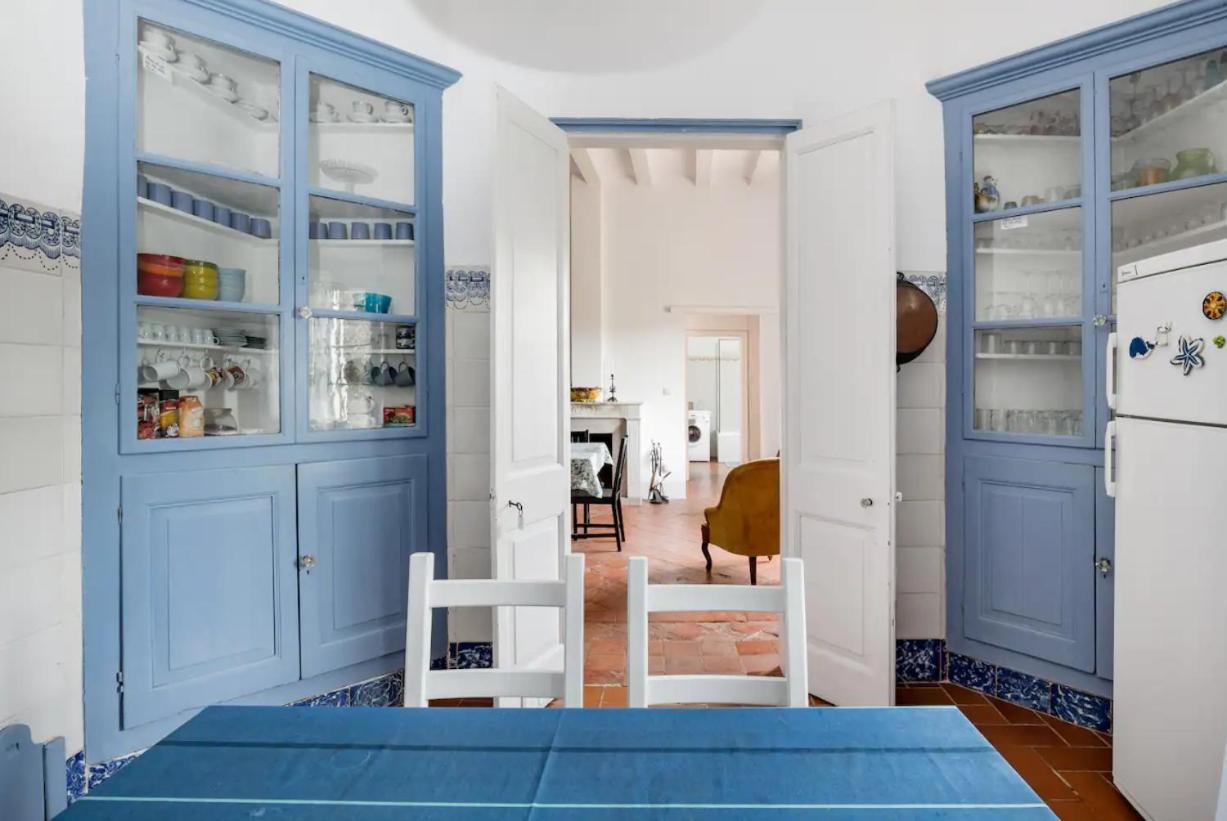 Can Rovira - Stunning Neoclassical Mansion, Just 20 Min Drive From Barcelona City Center, Ideal For Groups And Families Алейя Екстериор снимка