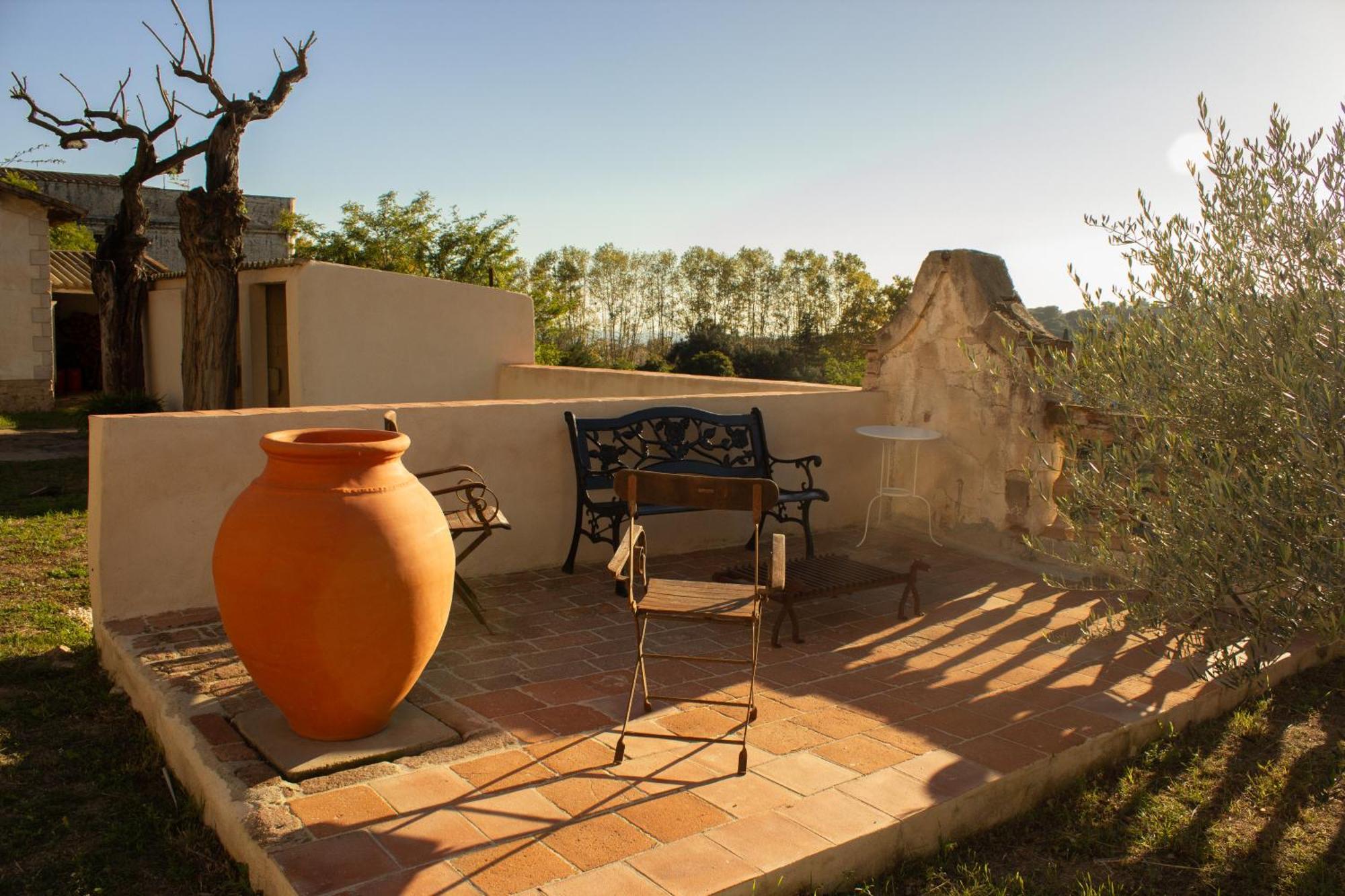 Can Rovira - Stunning Neoclassical Mansion, Just 20 Min Drive From Barcelona City Center, Ideal For Groups And Families Алейя Екстериор снимка
