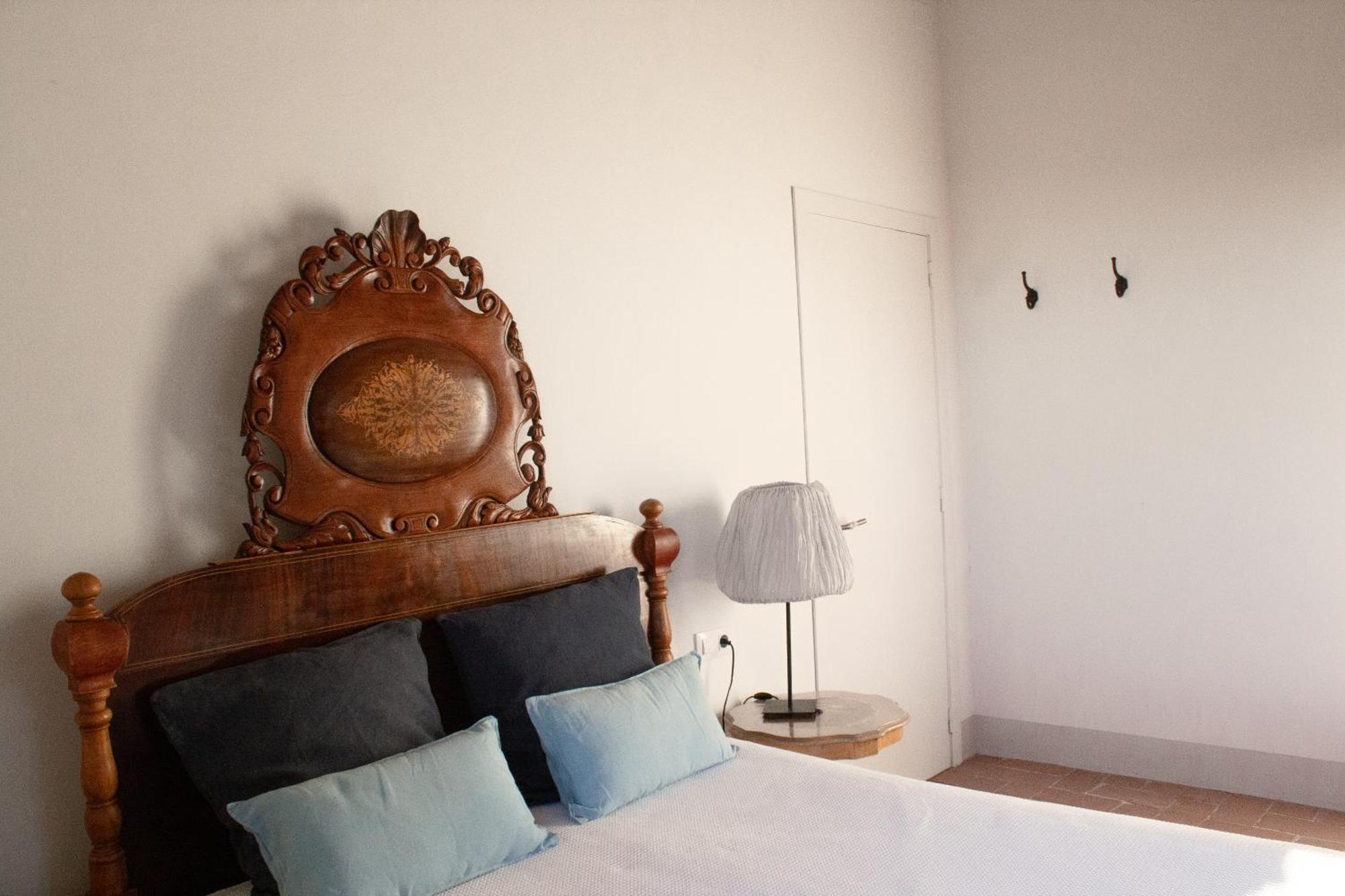 Can Rovira - Stunning Neoclassical Mansion, Just 20 Min Drive From Barcelona City Center, Ideal For Groups And Families Алейя Екстериор снимка
